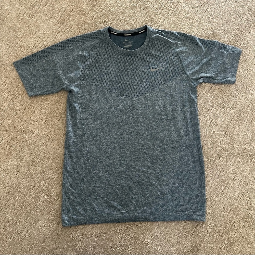 Nike Men’s Dri-Fit Performance Tee